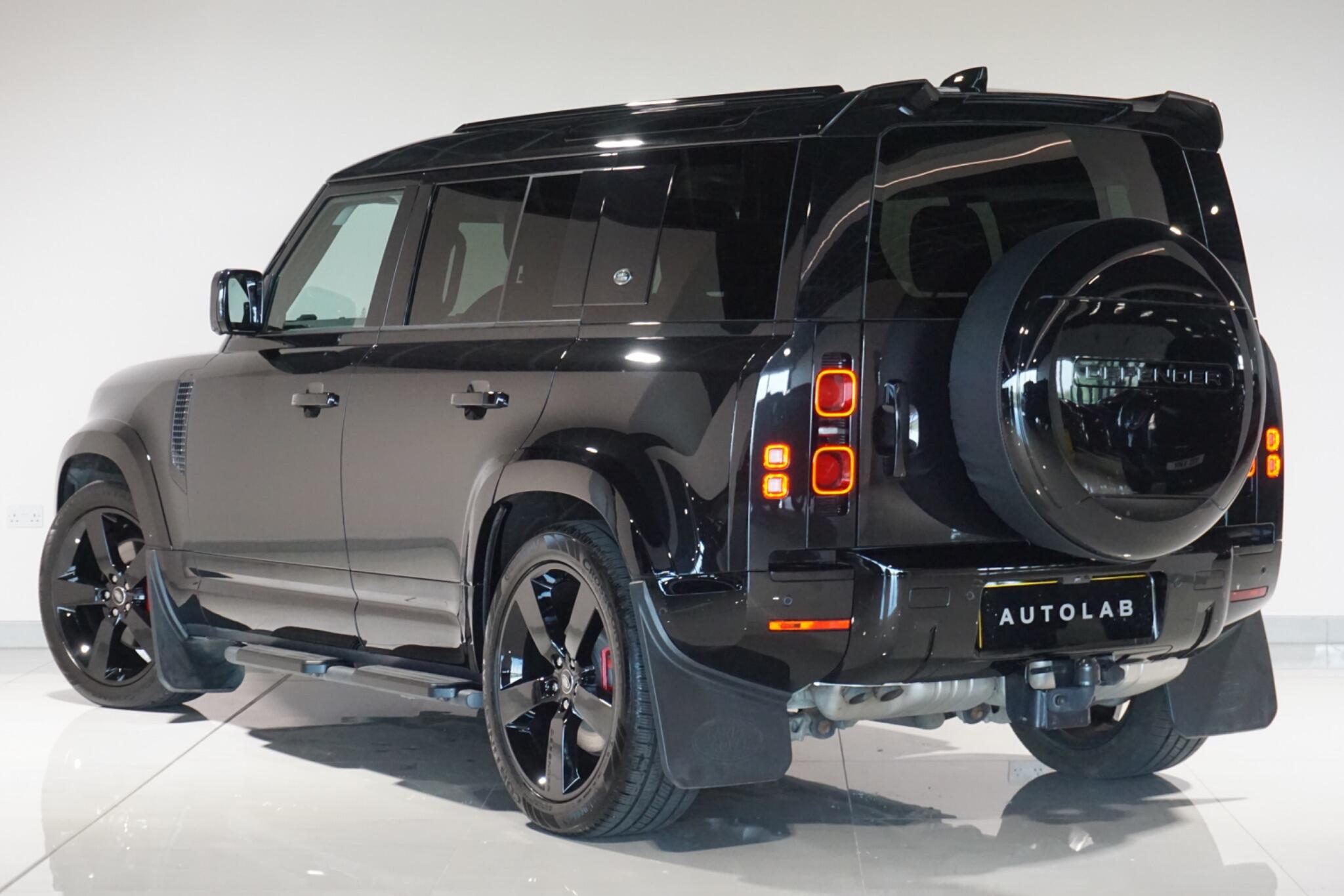 Land Rover Defender 110 3.0 D250 MHEV XS Edition SUV 5dr Diesel Auto 4WD Euro 6 (s/s) (250 ps)
